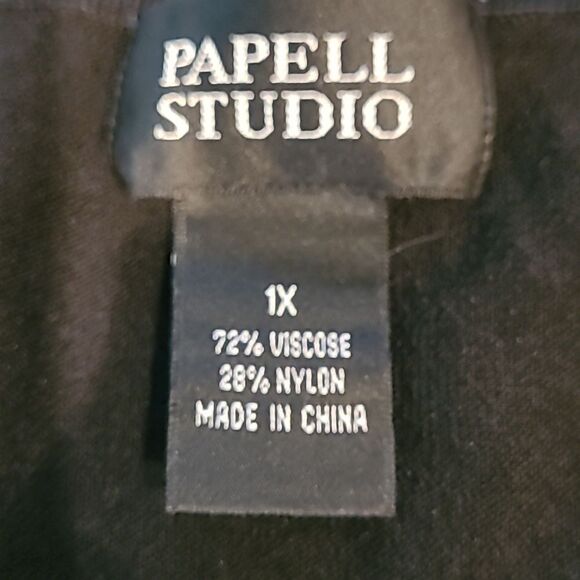 Papell studio black tunic with faux pearls and rhinestone embellishments, - Picture 8 of 9